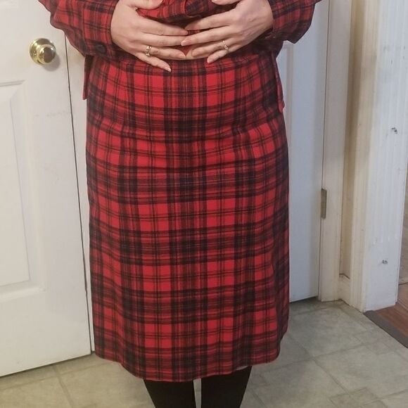 Vintage Pendleton Red plaid Virgin wool 2 … - Picture 5 of 8